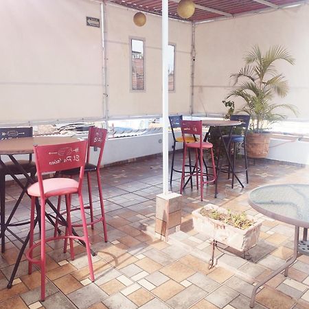 Hostal Maple Querétaro Exteriör bild