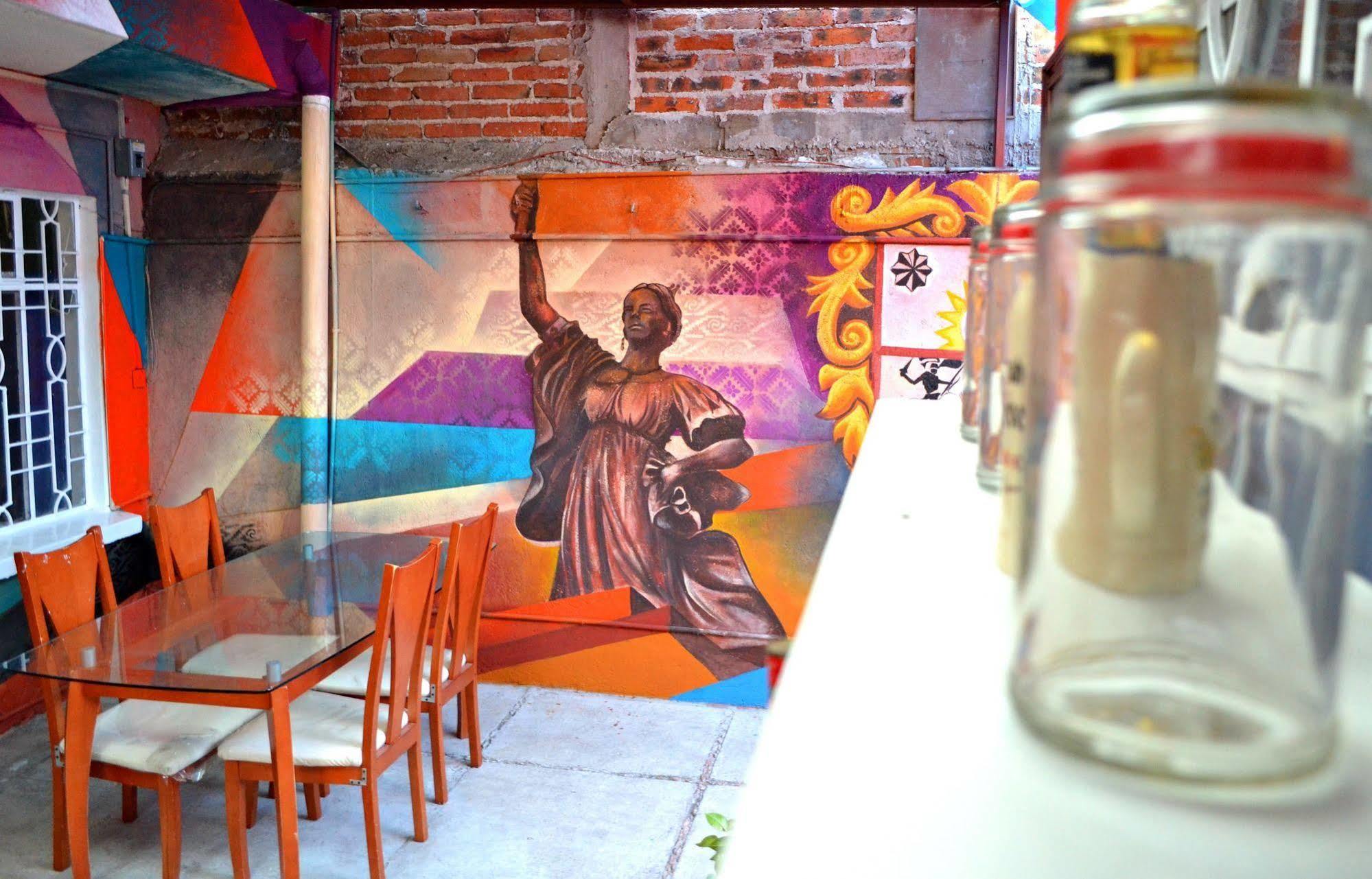 Hostal Maple Querétaro Exteriör bild