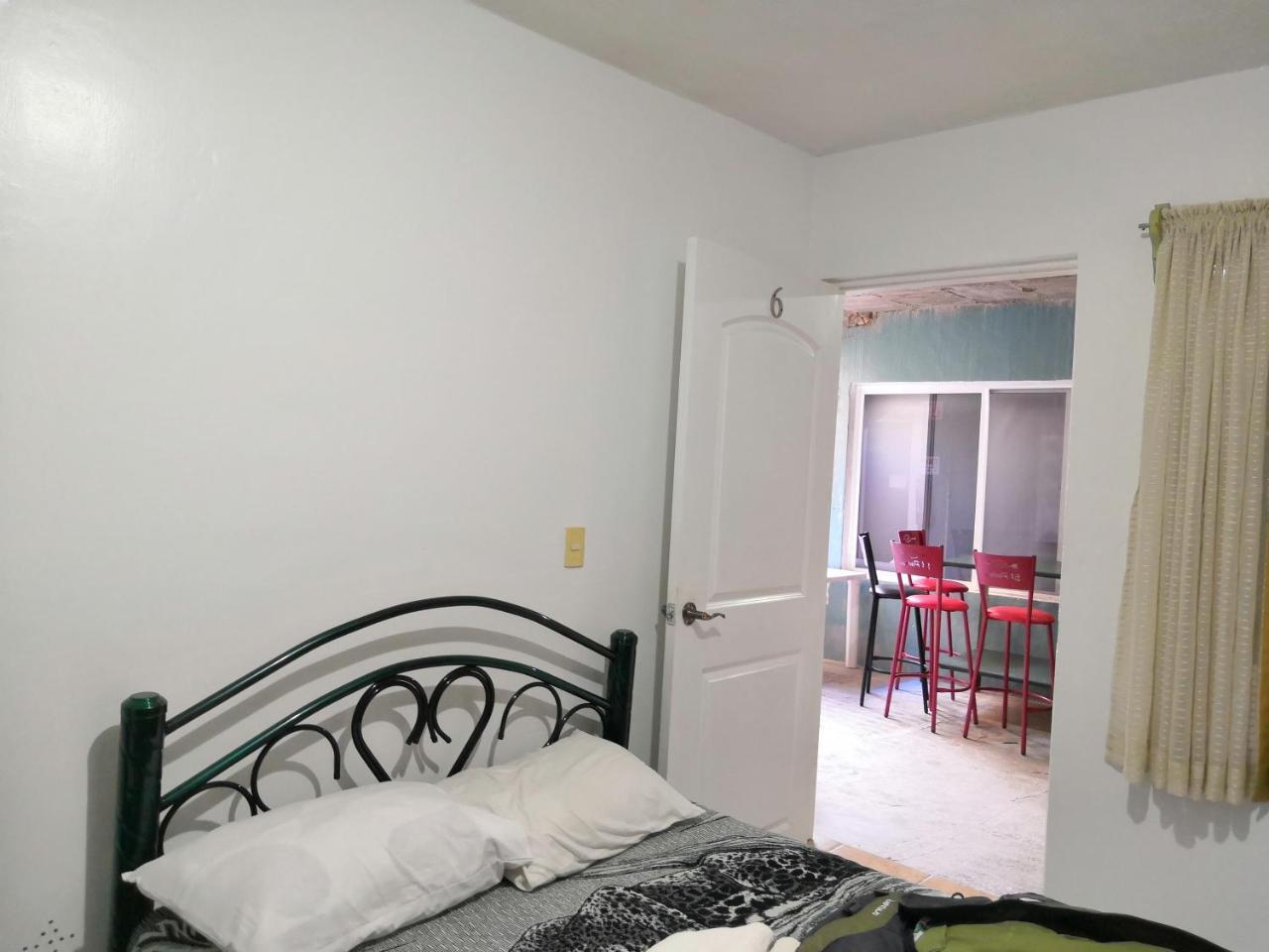 Hostal Maple Querétaro Exteriör bild