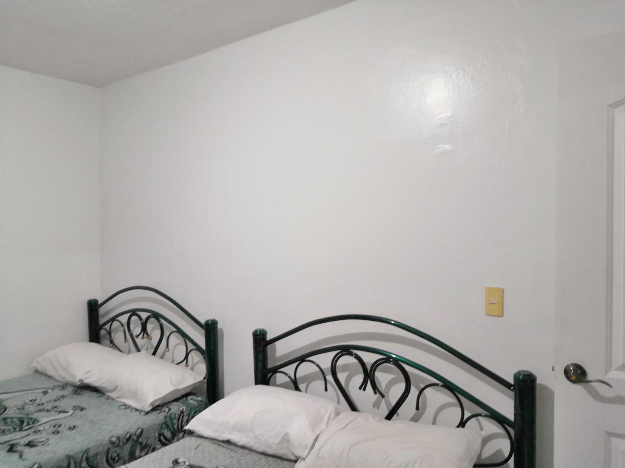 Hostal Maple Querétaro Exteriör bild